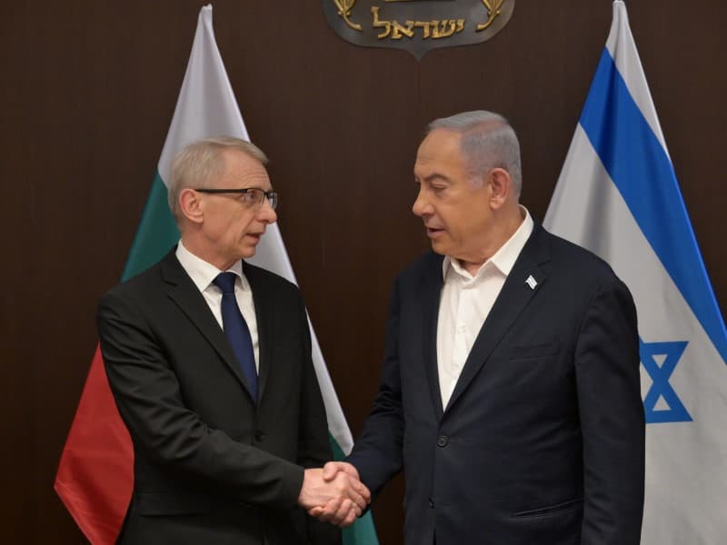 La Bulgarie aux côtés d’Israël: Netanyahou accueille Nikolay Denkov  