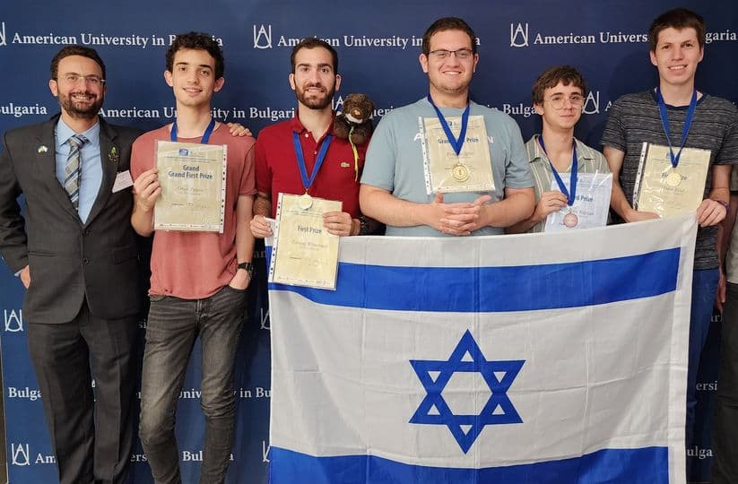 L’équipe de mathématiques de l’Université de Tel-Aviv 3e au championnat du monde en Bulgarie