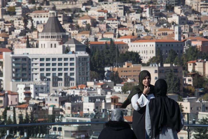 Milice arabe armée à Nazareth...