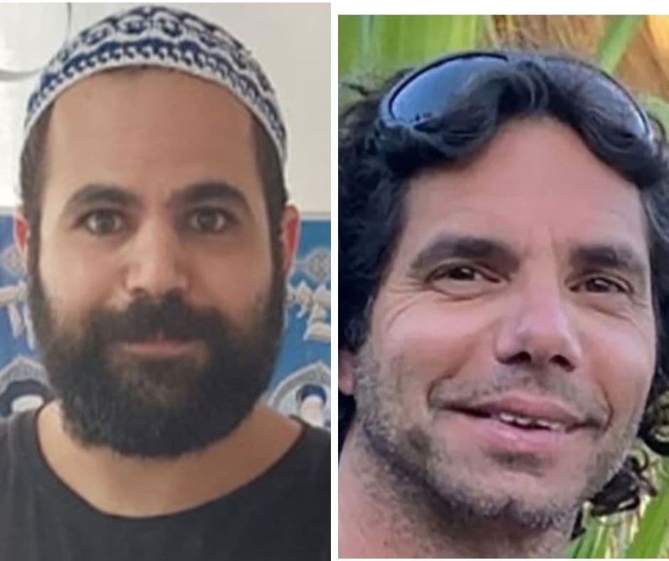 Une ancienne otage raconte avoir vu Yarden Bibas et Ofer Kalderon enfermés dans une cage