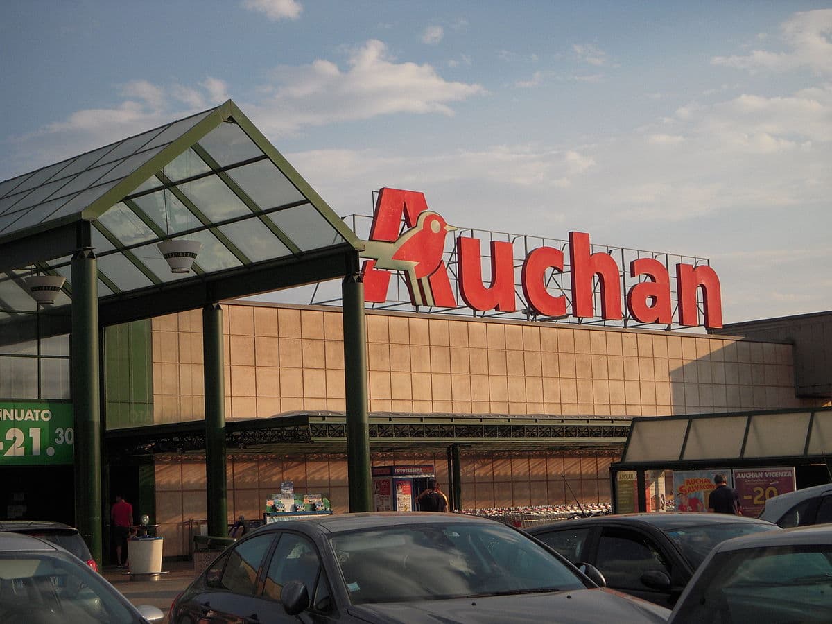 Après Carrefour, Auchan?
