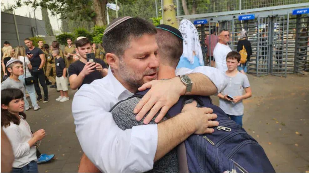 Le ministre Betsalel Smotrich est devenu grand-père