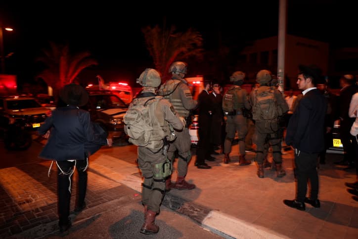 Réactions dans le monde à l'attentat à Elad