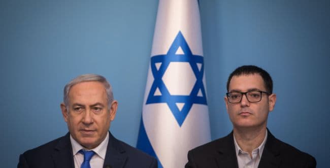 Corona : Moshé Bar Siman Tov reprend du service...