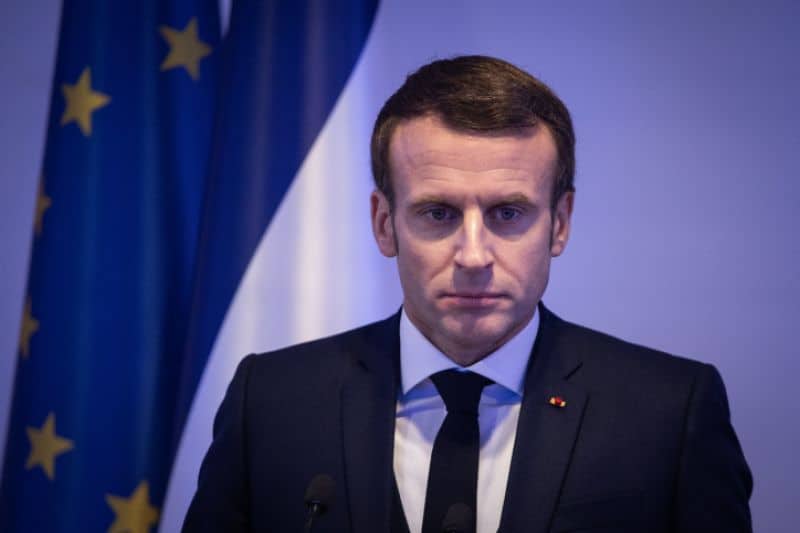 Emmanuel Macron annonce la dissolution du "Collectif Sheikh Yassine"