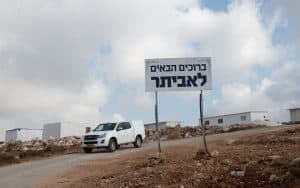 Un pas vers une régularisation d'Eviatar ?