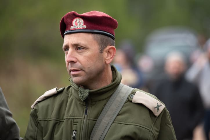 Des émeutiers juifs ont attaqué des officiers et des soldats de Tsahal à Itamar et à Hevron