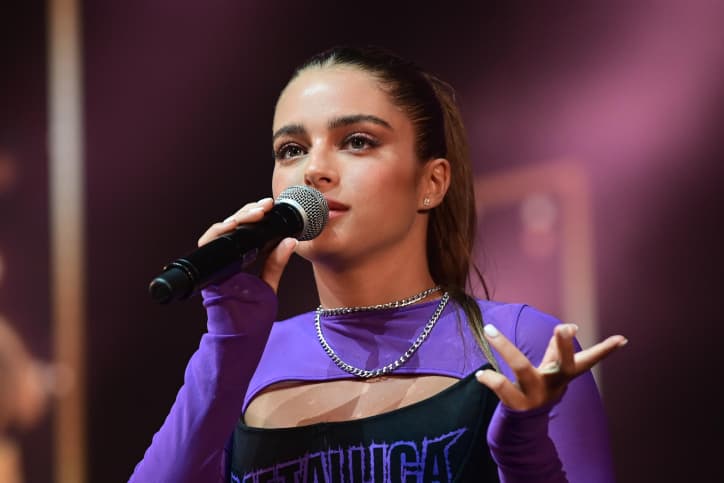 Noa Kirel au coeur d’un scandale diplomatique avec la Pologne