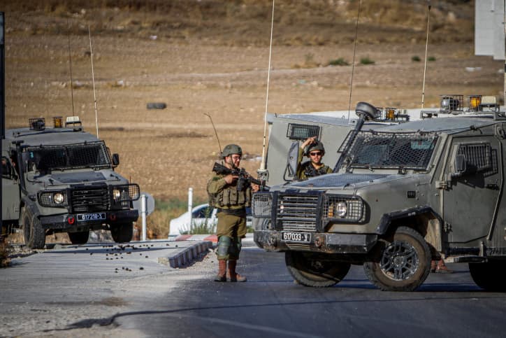Benny Gantz part en guerre contre »La fosse aux lions »