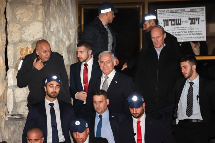 Derhy: »S’ils nous ferment la porte, nous rentrerons par la fenêtre »