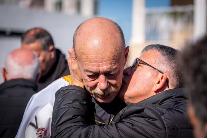 Libération du terroriste Maher Younès: la police interdit les festivités