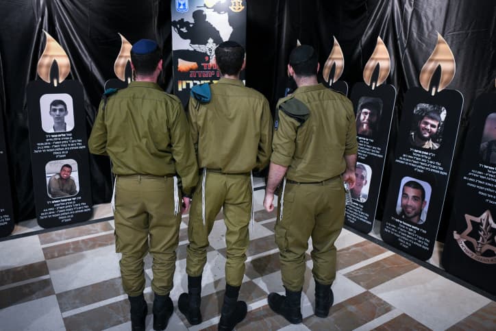 Une cérémonie à la mémoire des soldats orthodoxes tombés au combat