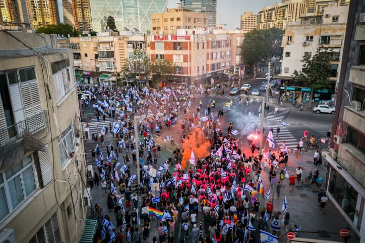 Une plainte pour harcèlement déposée contre Simha Rotman à la police de New York