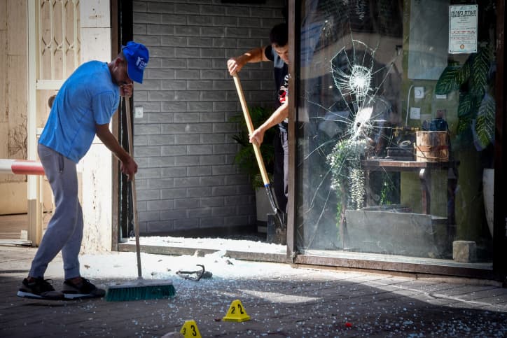 Emeutes de clandestins erythréens à Tel Aviv: 135blessés, la police a fait usage de tirs à balles réelles