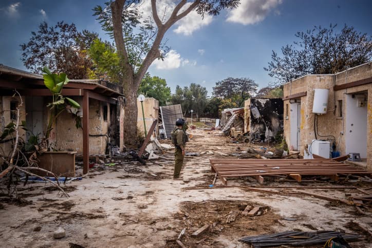 Libération des otages titulaires d’un passeport non israélien: ”Israël ne donnera pas la main à une ‘sélection’ entre les otages”