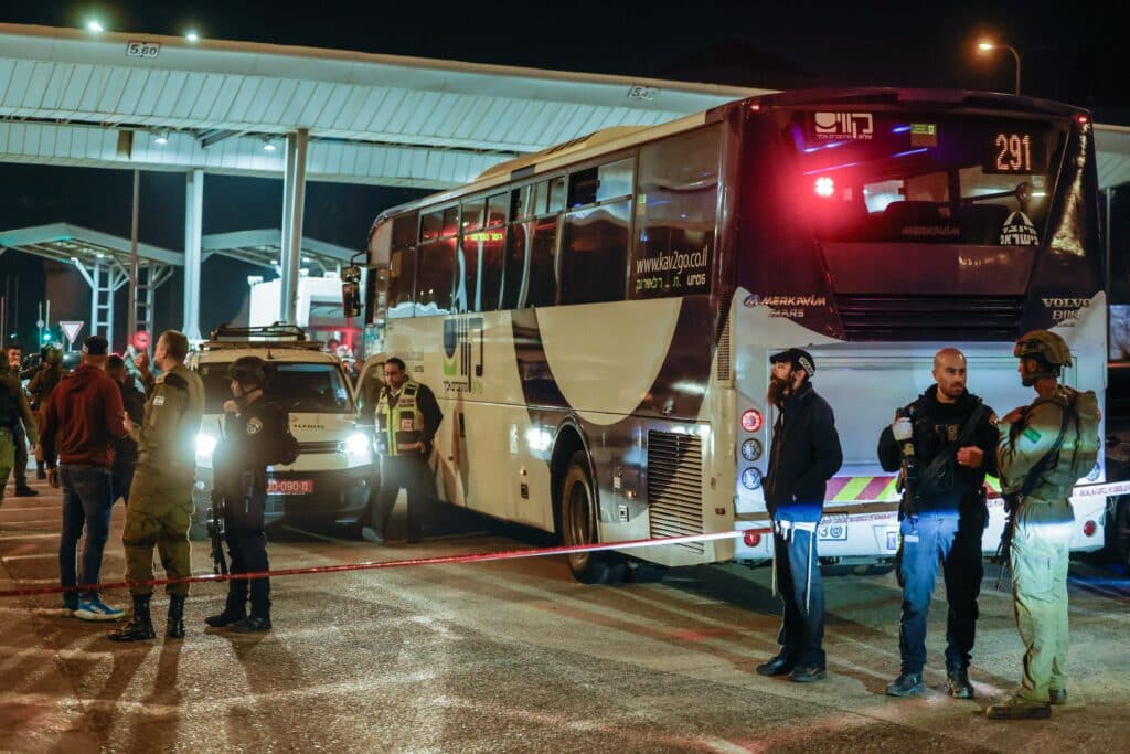 Un enfant de 12 ans assassiné dans un attentat dans le Goush Etsion