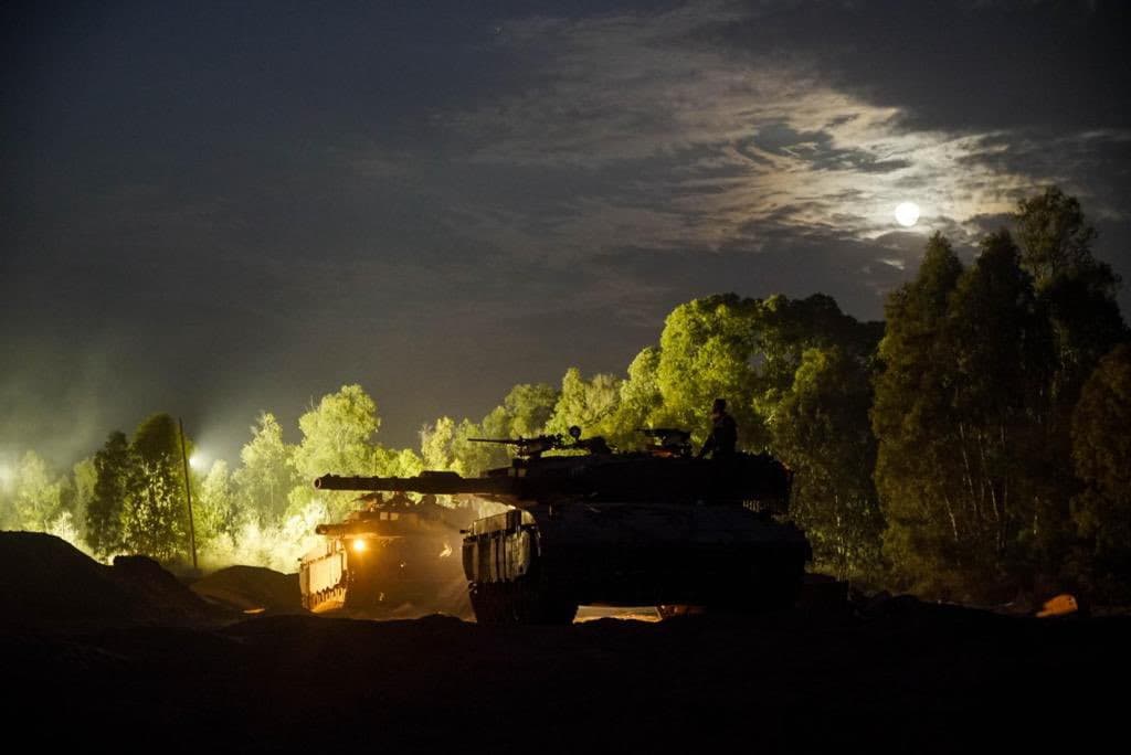 L’offensive terrestre se poursuit et s’élargit