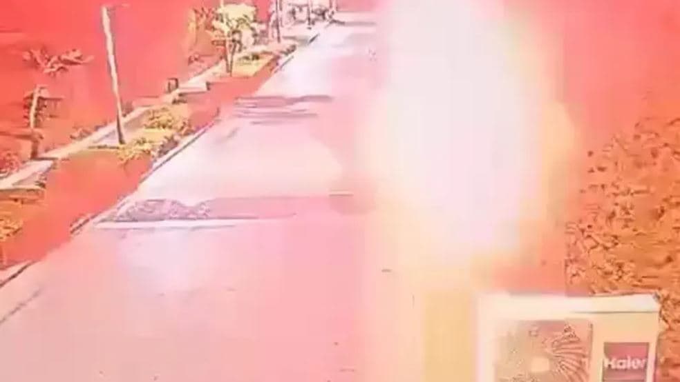 Tirs de fusées éclairantes sur le domicile du Premier ministre: ”Une véritable opération militaire”