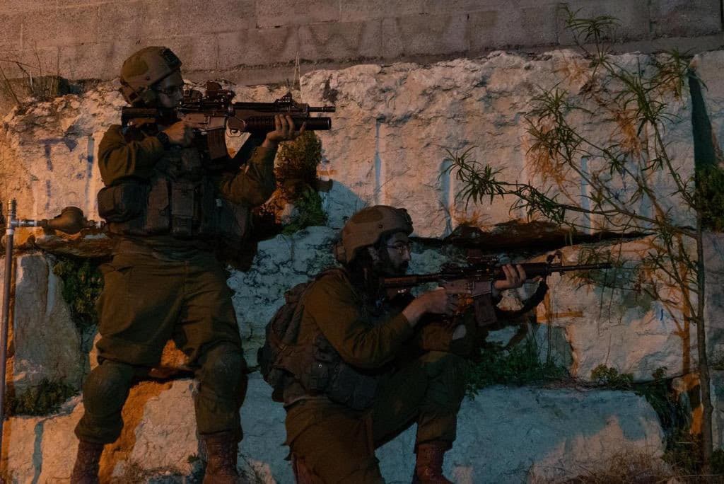 Destruction de deux maisons de terroristes dans la même nuit