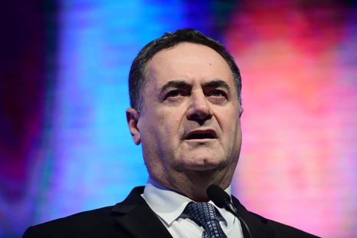 Le ministre Israël Katz veut la création de juridictions spéciales pour les terroristes du Hamas sur le modèle de celles pour les crimes nazis