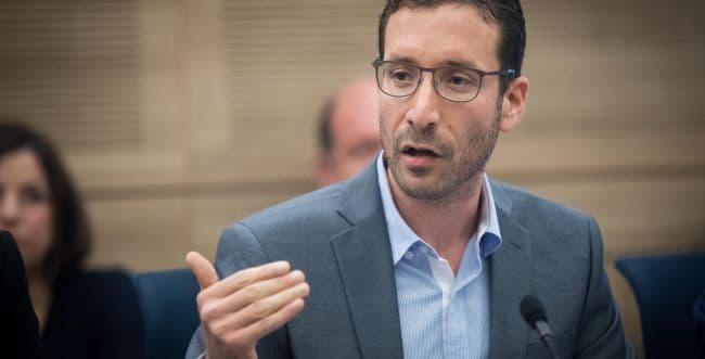 Annonce politique d'Itzik Schmuli