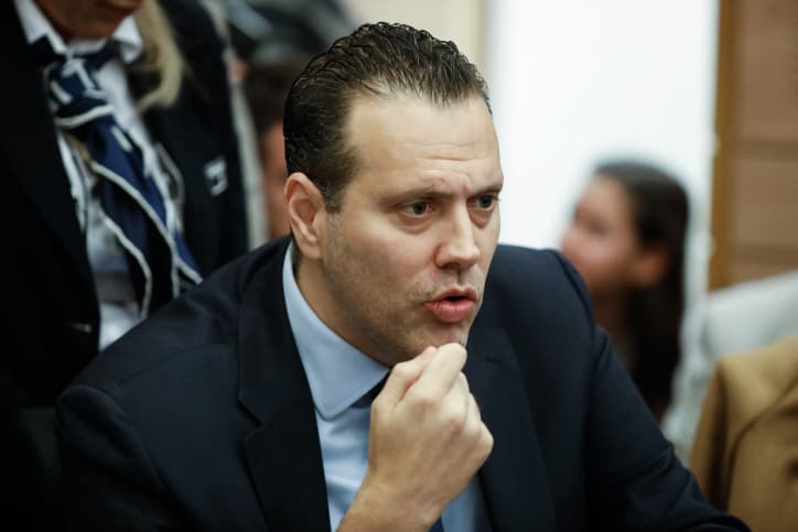 Initiative du député Micky Zohar en faveur des indépendants