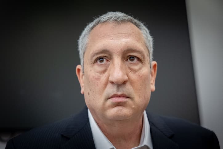 Un des témoins-clés du dossier 4000 porte plainte contre les enquêteurs