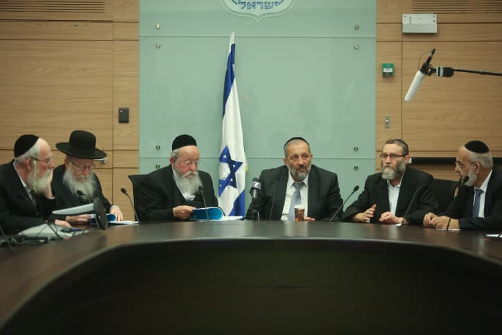 Corona : les orthodoxes font barrage à l'augmentation des contraventions