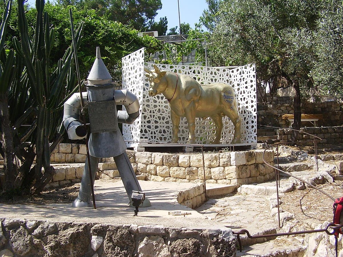 17 tamouz: Pourquoi toute la nation a été punie alors que seul 1% a participé à la faute du Veau d’Or?