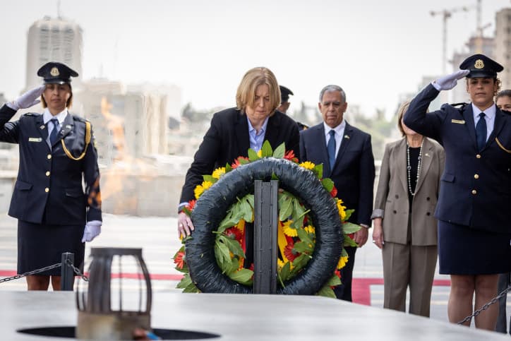 Bärbel Bas: ''Combien avons-nous détruit et assassiné''