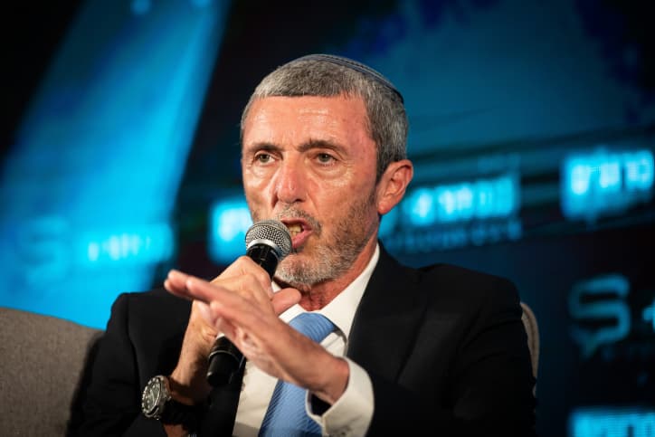 Raphy Peretz : ministre cherche maison politique ?