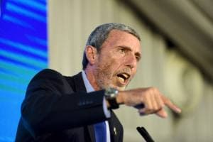 Quinze ans après l'expulsion, le rav Raphy Peretz dans un réquisitoire retentissant à la Knesset