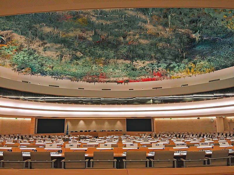 Le conseil des droits de l’homme de l’ONU adopte une résolution appelant à juger Israël pour crimes de guerre sans un mot sur le Hamas