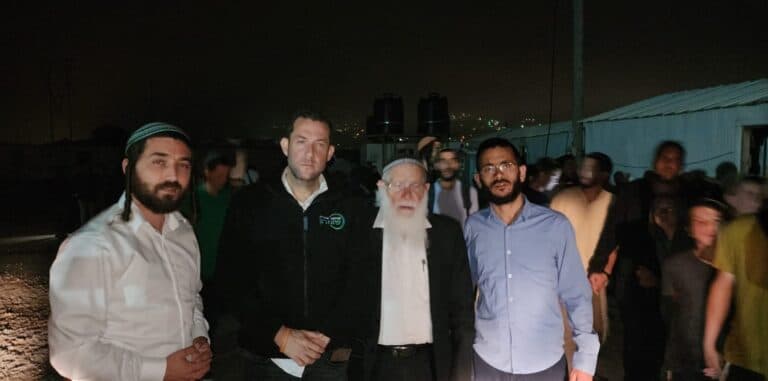 Après l’attentat près d’Eli, plusieurs familles se sont réinstallées à Evyatar