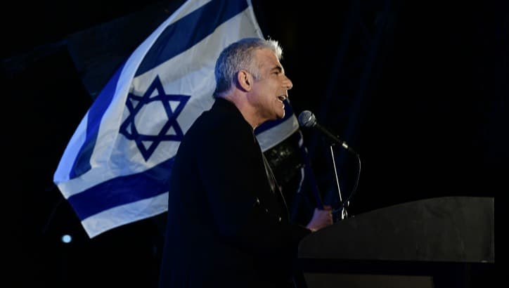 Yaïr Lapid encourage les manifestations anti-Netanyahou