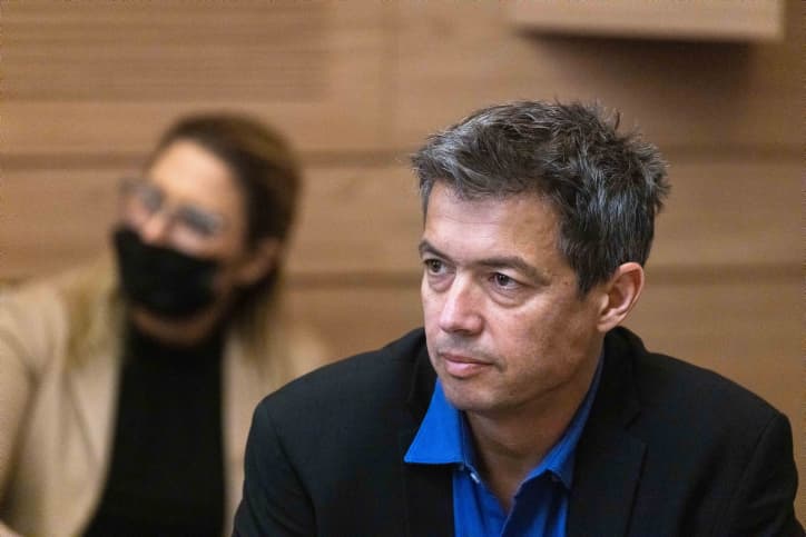 Vives réactions au Likoud après des propos tenus par le ministre Yoaz Haendel