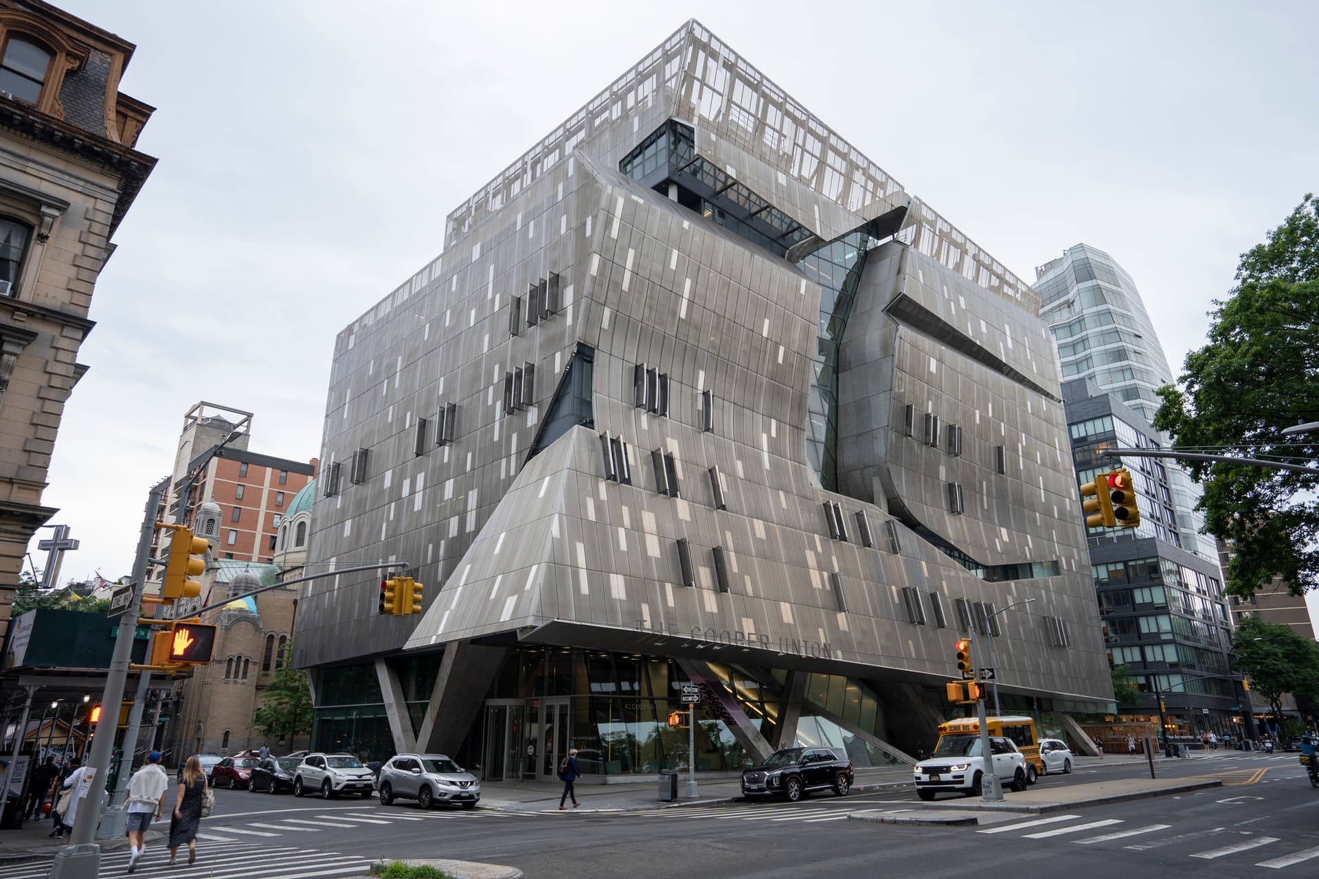 Des étudiants juifs américains obligés de se barricader pour échapper à une foule pro-palestinienne