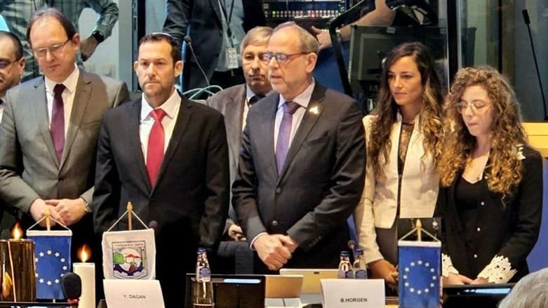 La fille d’Esther Horgen, z’l, devant le Parlement européen: »Arrêtez les transferts de fonds pour les terroristes »