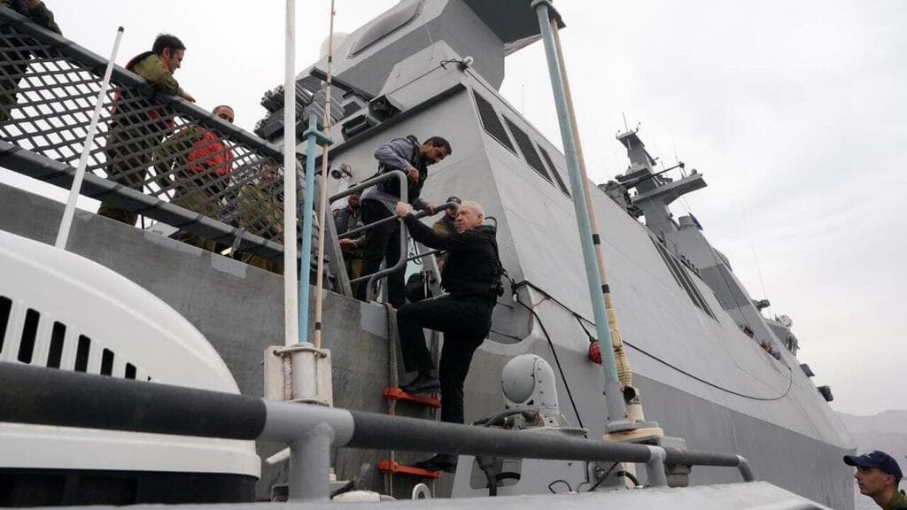 Gallant prévient les Houthis: ”L’aviation et la marine sont prêtes à agir”